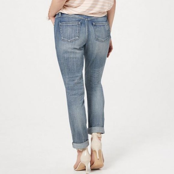 Laurie Felt Regular Classic Denim Boyfriend Jeans - Picture 2 of 3